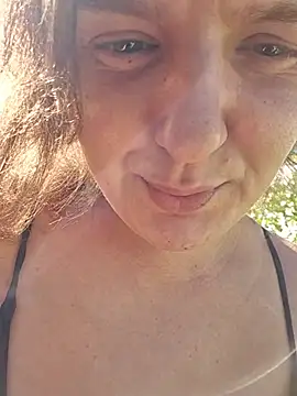 Sweettinydiamond live cam preview