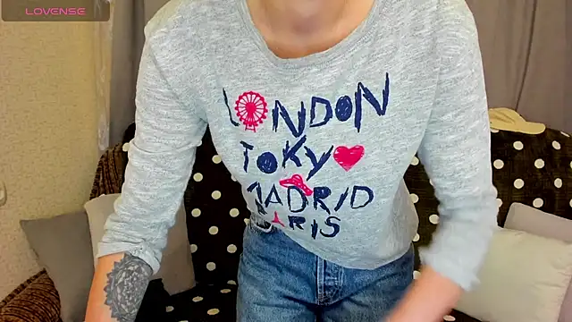 TayanaJons live cam preview