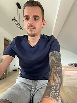 Huge_cock22cm