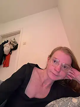 jannis1992 live cam on StripChat