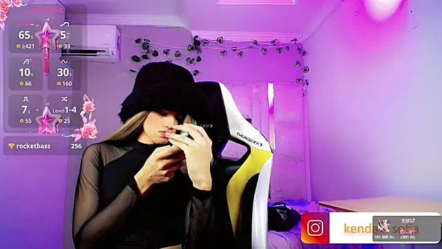 Sophiaa_doll_