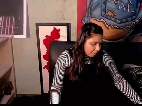 SultryIndianxo webcam