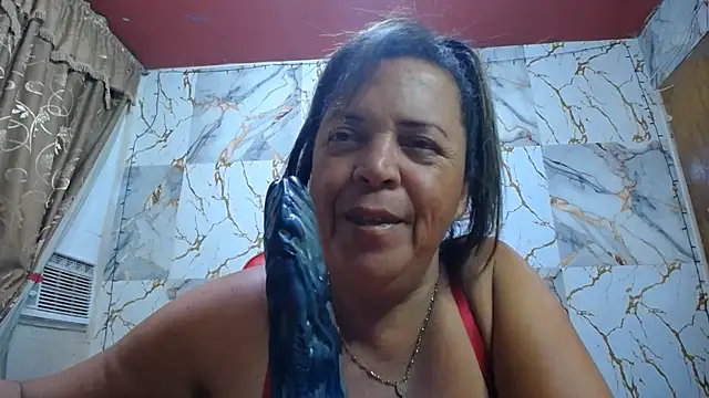 alina_maturehot