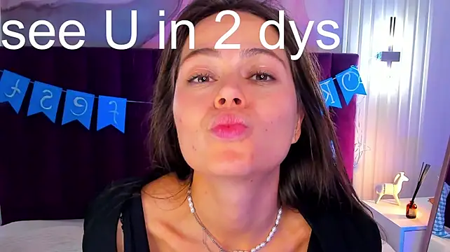 Kelly_Cuutie