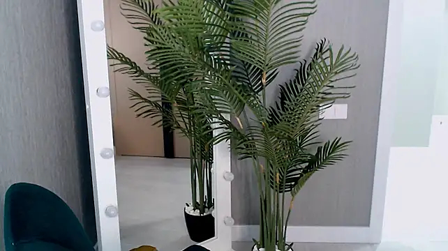 FlameVixen webcam