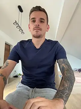 Huge_cock22cm