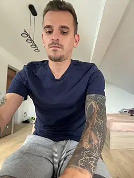 Huge_cock22cm avatar