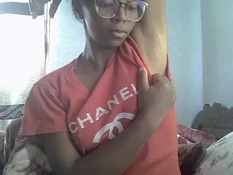 ElianeHot