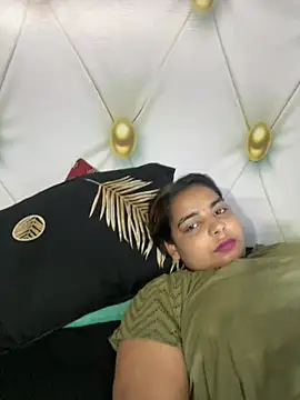 Aayra_Joshi webcam