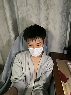 Zhang_yiovo