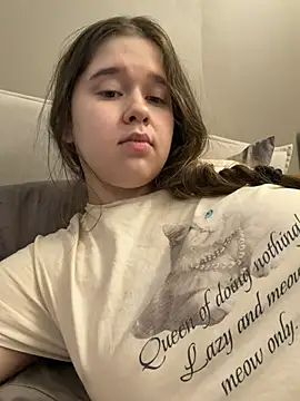 HornyGirlH