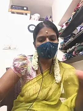 Tamil_Yalini12 webcam