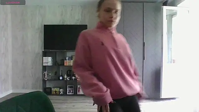 Annie_Cohn