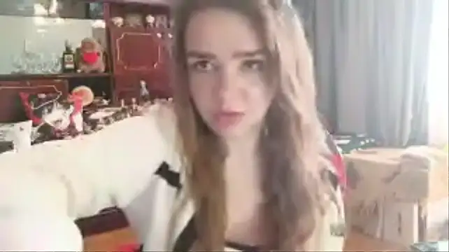 QueenBeatrice webcam