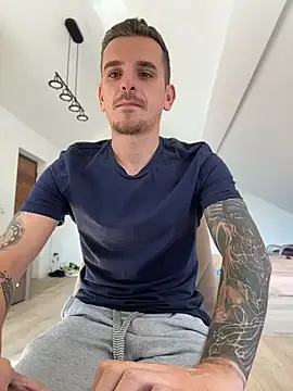 Huge_cock22cm avatar
