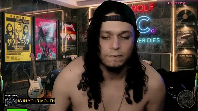 chino_roz webcam