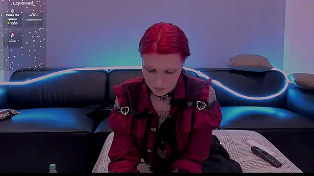 Simona_Rain live cam