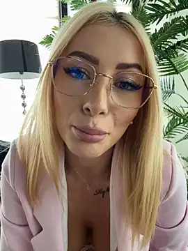 AngieShae