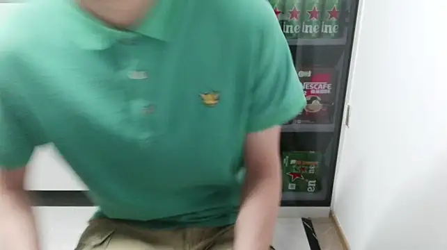nole_china7 (Ask my age) - talk / fun / cum