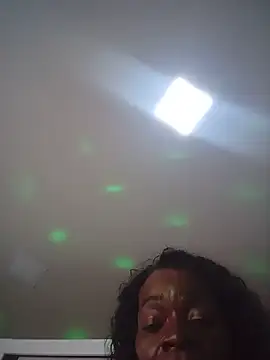 QueenLorena25