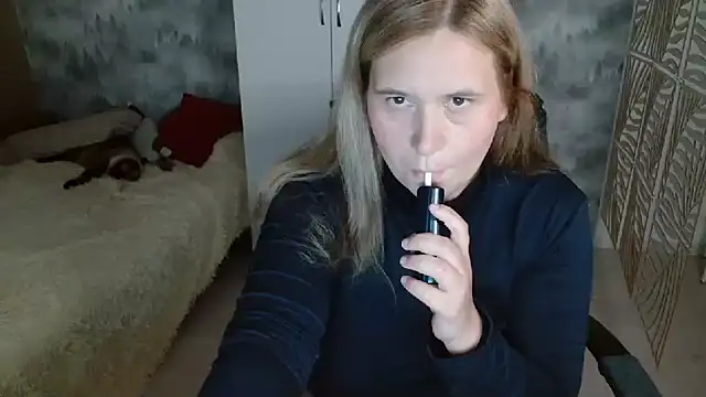 free live cam AdelinaLawson