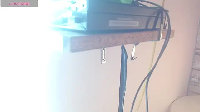 mia_monroepri webcam