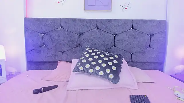 Lia_Cherry_7