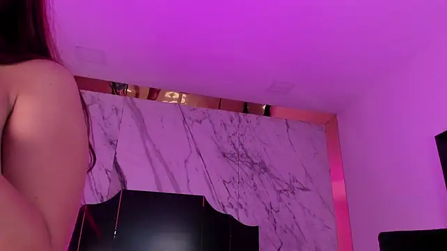 ValeryLuxe webcam