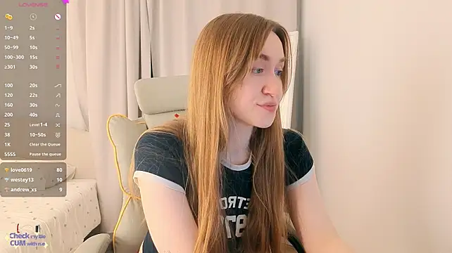 mowalova live cam on StripChat