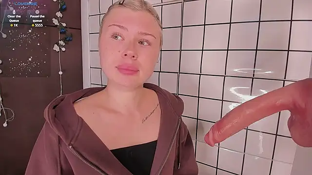 Snowgirl_ webcam