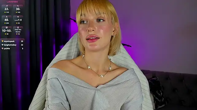 Ice_Strawberry webcam