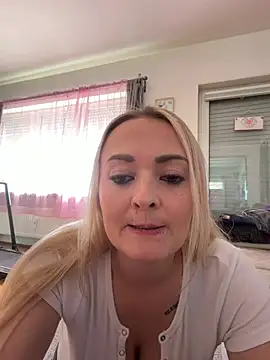 Alex-Blond webcam