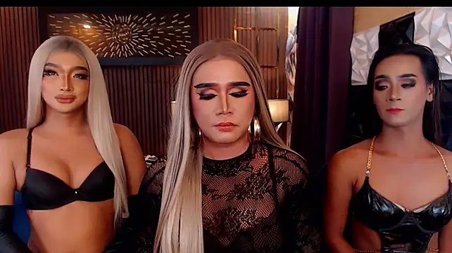 MeatyCockAkira webcam