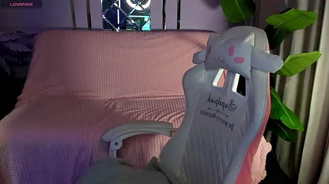 CutieChloee webcam
