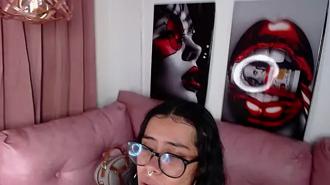 Miahotcs1