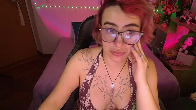 Miacatsito3 live cam preview