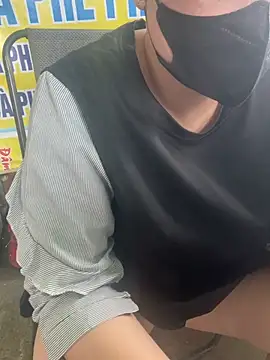 Lindana_kiss