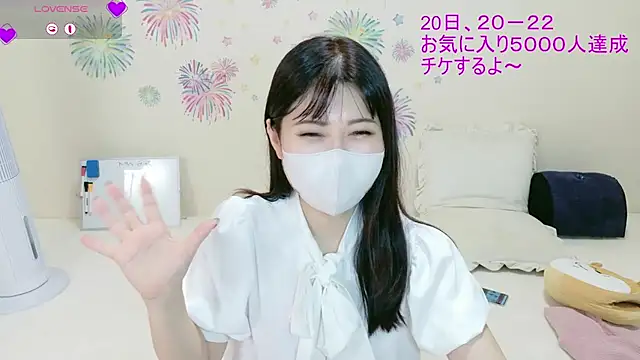 Mila_Velvet_LIVE