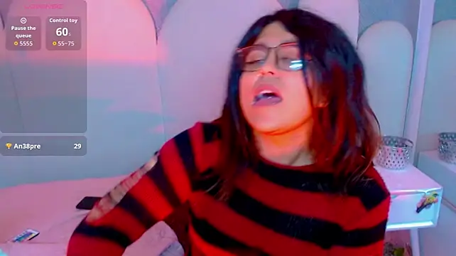 jessie_dark30
