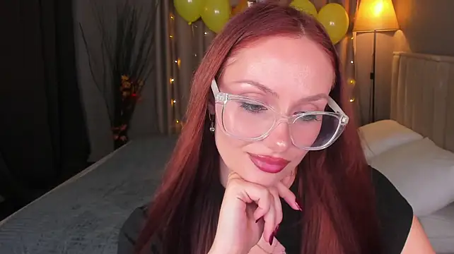 Madeline_Perry