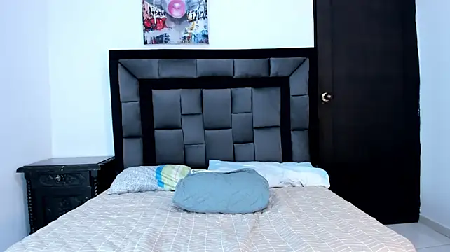 Mia_rose4