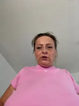 Poppyshaw_
