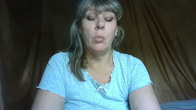 karina_ren_ webcam