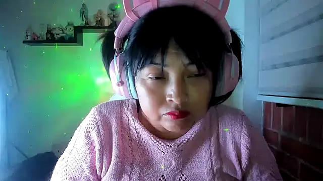 live sex chat Shaddycute 