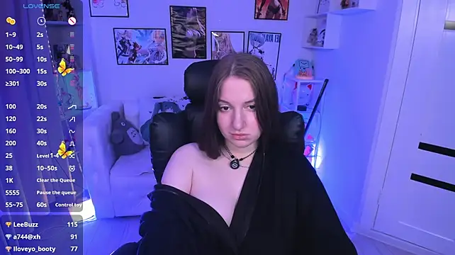 Elisabeth_Binder live cam on StripChat