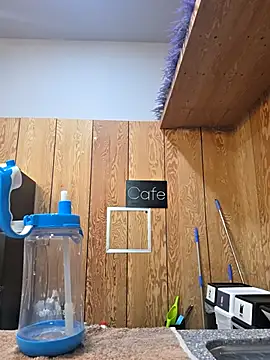 OnlyPants's live cam