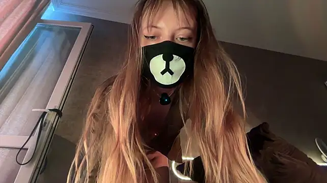 Your_Little_Bear live sex cam