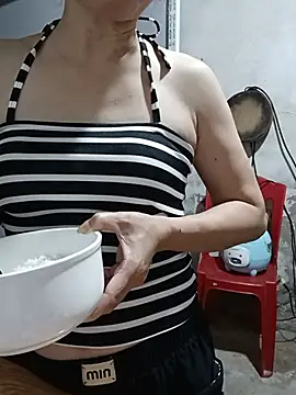 Jonaa99 live cam on StripChat