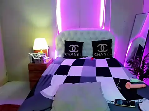 Miler_lover69 webcam