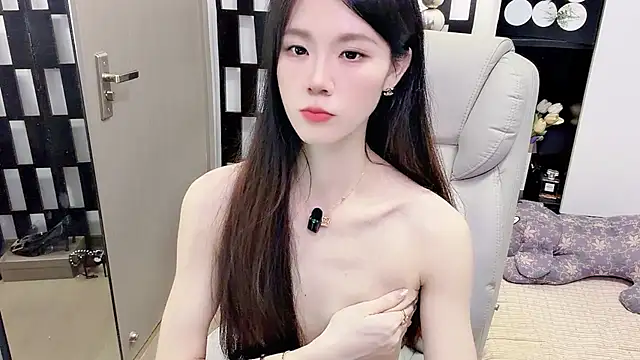 Yueyue-MM live cam